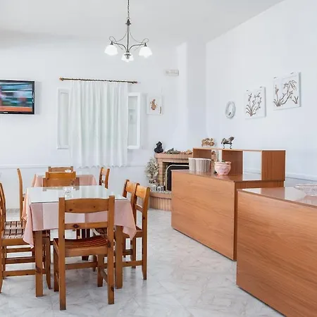 Szálloda Adamastos 3*